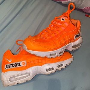 air max 95 neon orange